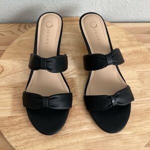 Journee Collection Dyllan Womens Round Open Toe Kitten Heel Pumps new